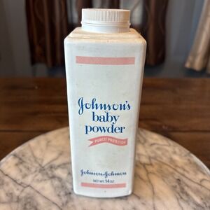 VTG Johnson & Johnson Baby Powder Economy Size 14 oz Purest Protection